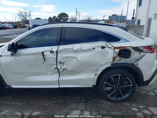 12541262 :رقم المزاد ، 3PCAJ5J35NF101289 vin ، 2022 Infiniti Qx55 Luxe مزاد بيع