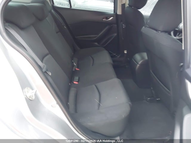 JM1BM1U72E1105716 Mazda MAZDA3