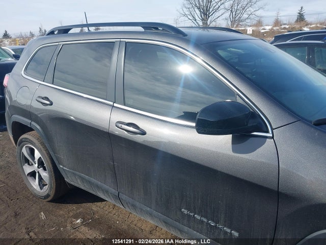 1C4PJMDX8ND505438 Jeep Cherokee