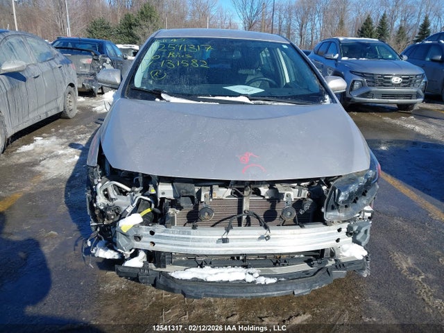 JTDKARFP8L3131582 Toyota Prius