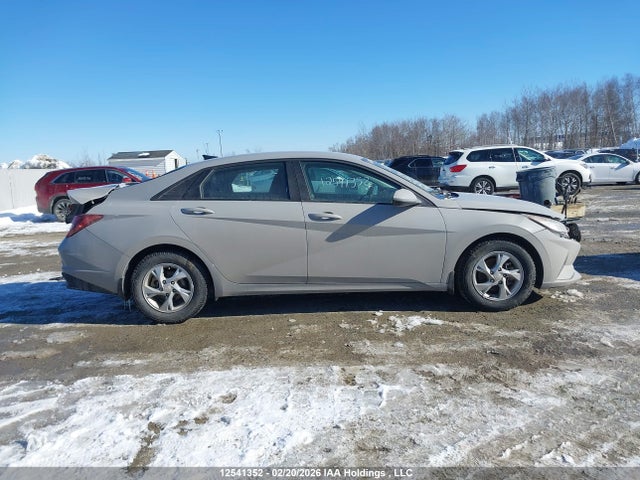 KMHLM4AG4NU316131 Hyundai Elantra Essential Ivt With Hyundai Smartsense Package