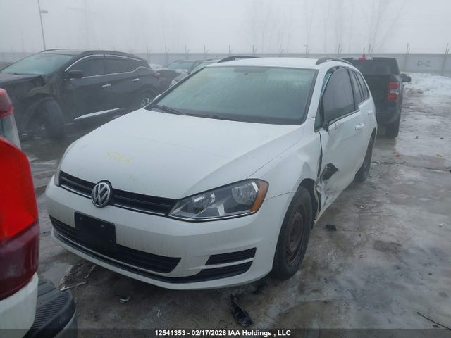 3VWA17AUXHM523172 Volkswagen Golf Sportwagen 1.8 Tsi Comfortline/1.8 Tsi Trendline