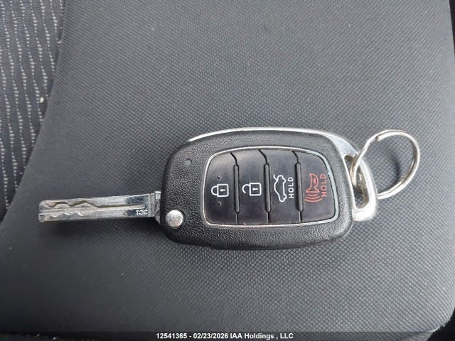 5NPE24AF7JH616096 Hyundai SONATA GL