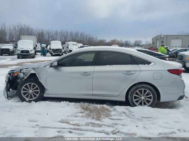 5NPE24AF7JH616096 Hyundai SONATA GL