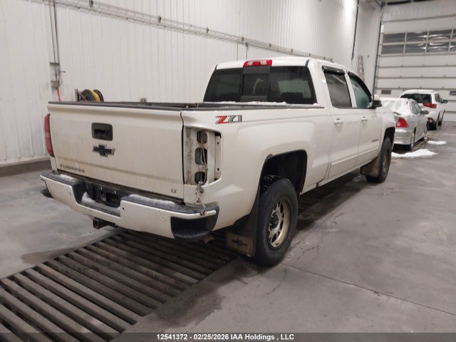 3GCUKREC9JG294806 Chevrolet Silverado K1500 Lt