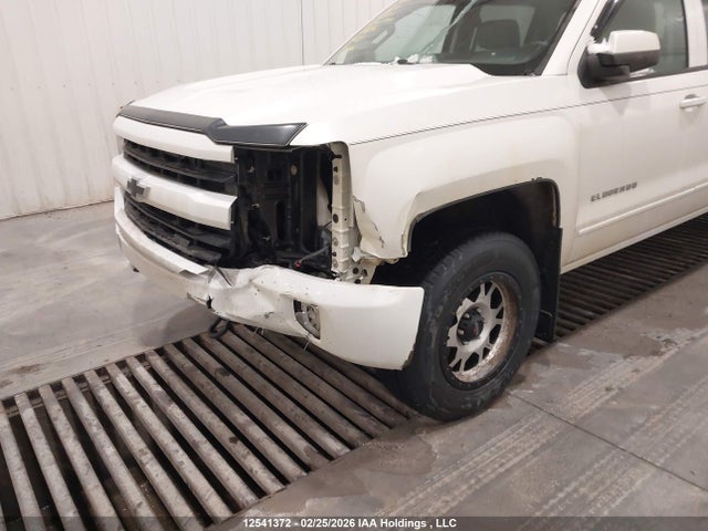 3GCUKREC9JG294806 Chevrolet Silverado K1500 Lt