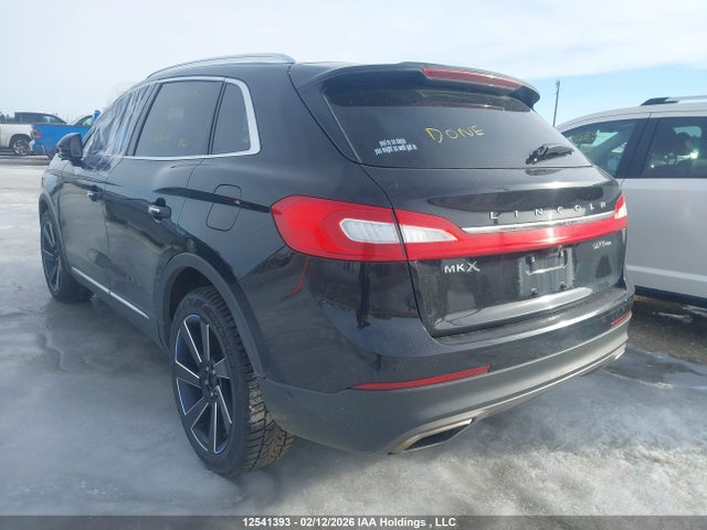 2LMPJ8LPXHBL48109 Lincoln Mkx Reserve