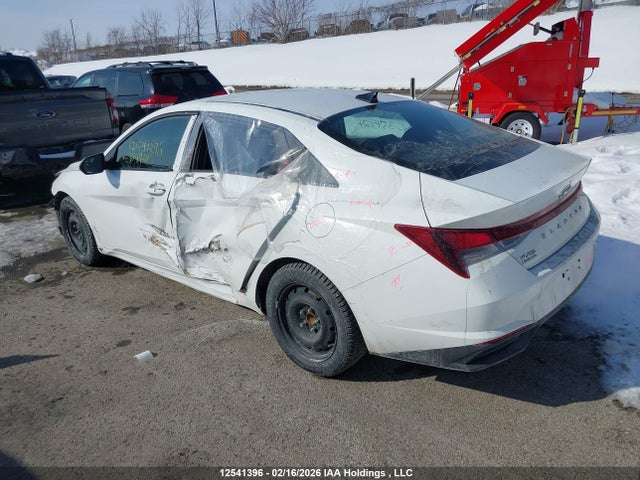 KMHLM4AG9NU354924 Hyundai Elantra Preferred Ivt