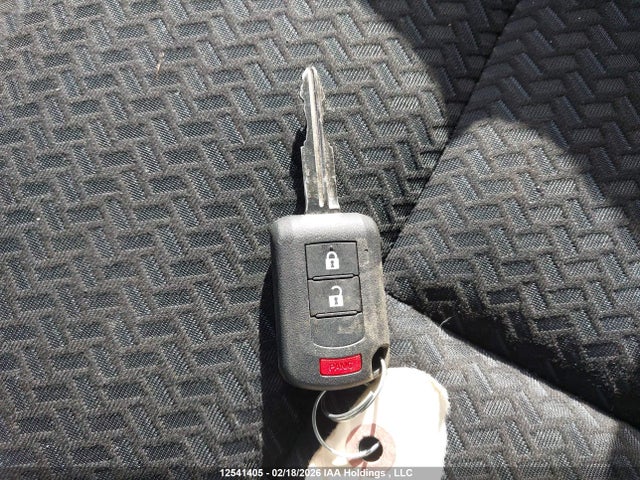 JA4ATUAA7SZ609220 Mitsubishi Eclipse Cross Es