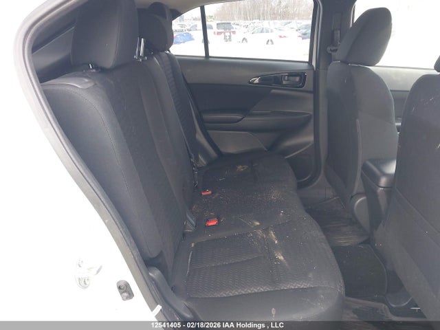 JA4ATUAA7SZ609220 Mitsubishi Eclipse Cross Es