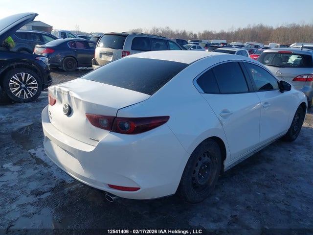 Mazda Mazda3 Gs 2025 JM1BPACM4S1750152 Image 4