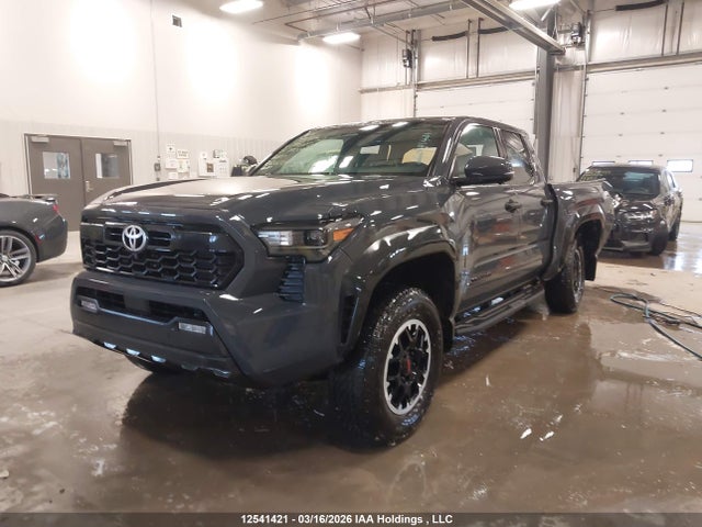 12541421 :رقم المزاد ، 3TYLB5JN7RT019822 vin ، 2024 Toyota Tacoma Trd Off Road مزاد بيع