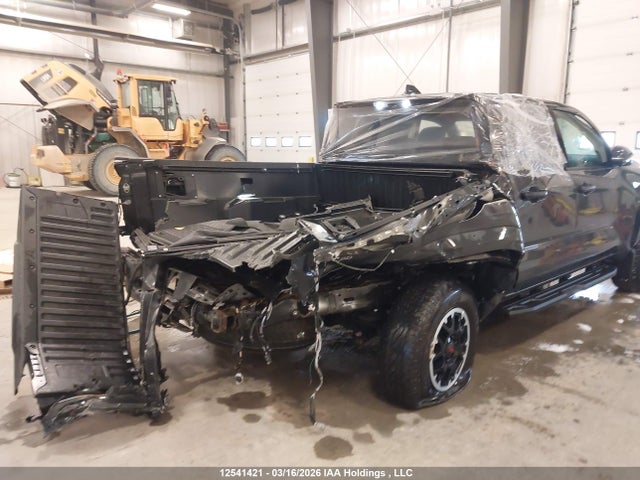12541421 :رقم المزاد ، 3TYLB5JN7RT019822 vin ، 2024 Toyota Tacoma Trd Off Road مزاد بيع