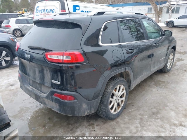 1C4PJLCB8HD221330 Jeep Cherokee