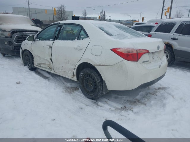 2017 Toyota Corolla Le მანქანა იყიდება აუქციონზე, vin: 2T1BURHE7HC948897, აუქციონის ნომერი: 12541437