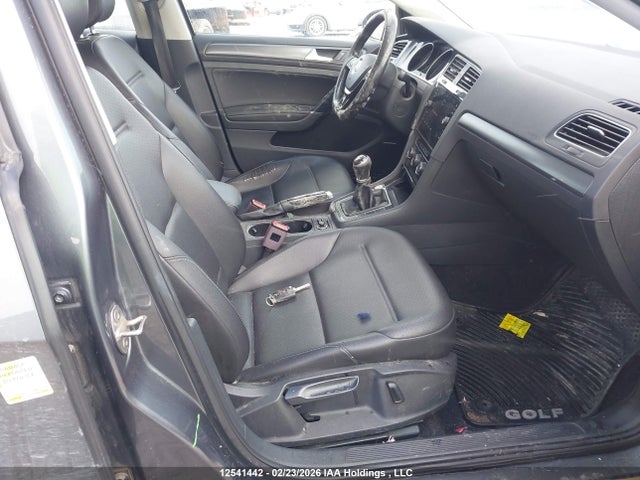 3VWB17AU7JM257958 Volkswagen GOLF S/SE