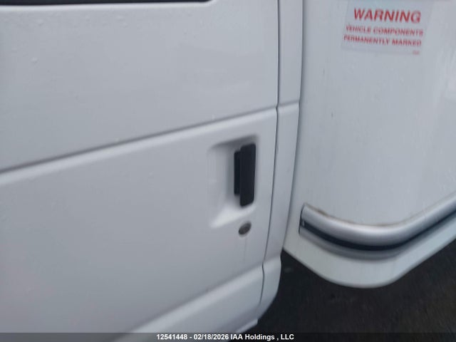 1FDWE4FN1SDD23101 Ford Econoline E450 Super Duty Cutaway Van