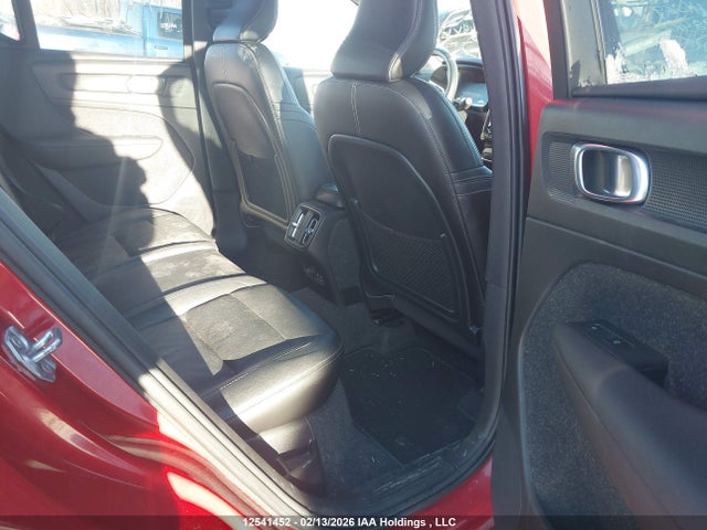 YV4162UK0L2241069 Volvo Xc40 T5 Momentum