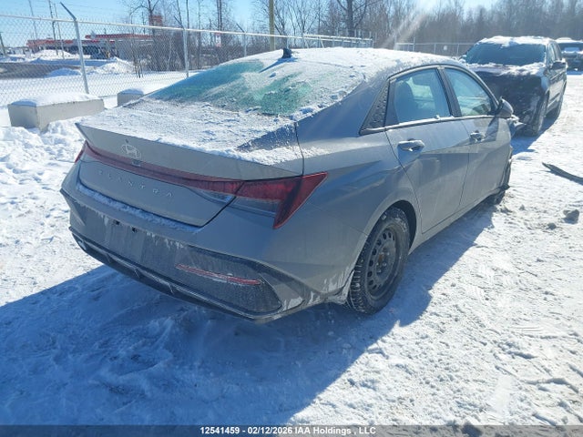 KMHLM4DGXRU670849 Hyundai Elantra
