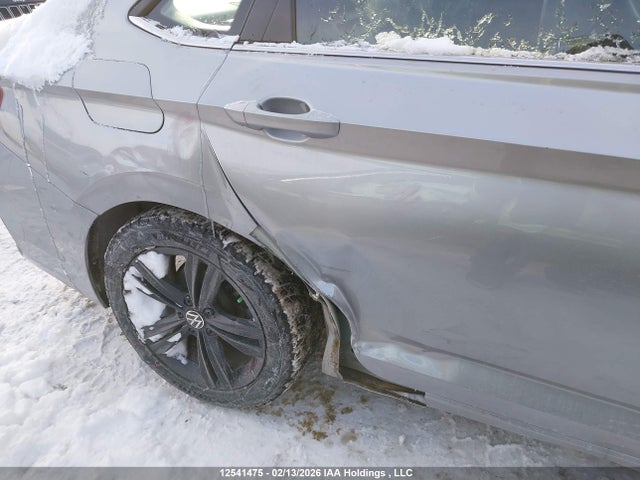 3VWEM7BUXNM034239 Volkswagen JETTA SE