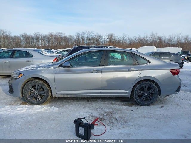 3VWEM7BUXNM034239 Volkswagen JETTA SE