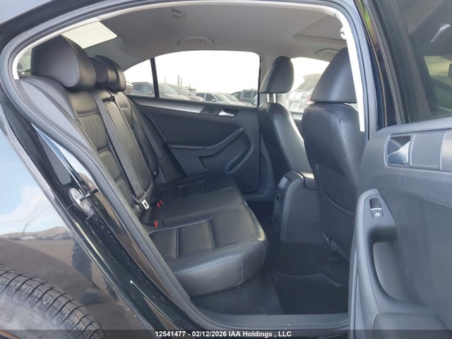 2013 Volkswagen Jetta Tdi მანქანა იყიდება აუქციონზე, vin: 3VWLL7AJ4DM400566, აუქციონის ნომერი: 12541477