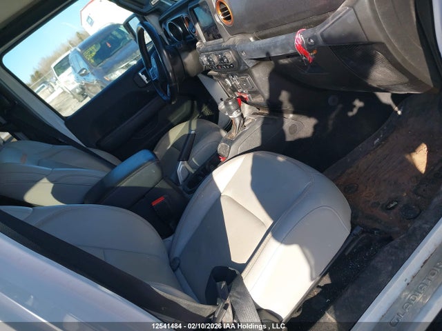 1C6JJTEG8ML603427 Jeep Gladiator Mojave