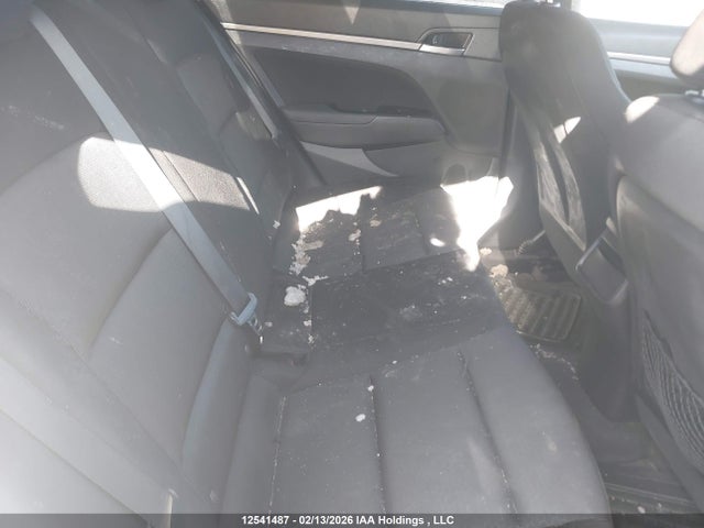 KMHD84LF2HU186321 Hyundai ELANTRA GL