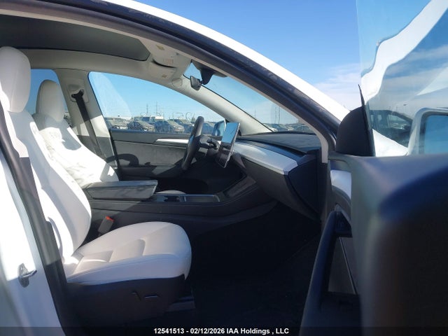7SAYGDEE8RF016507 Tesla Model Y Long Range