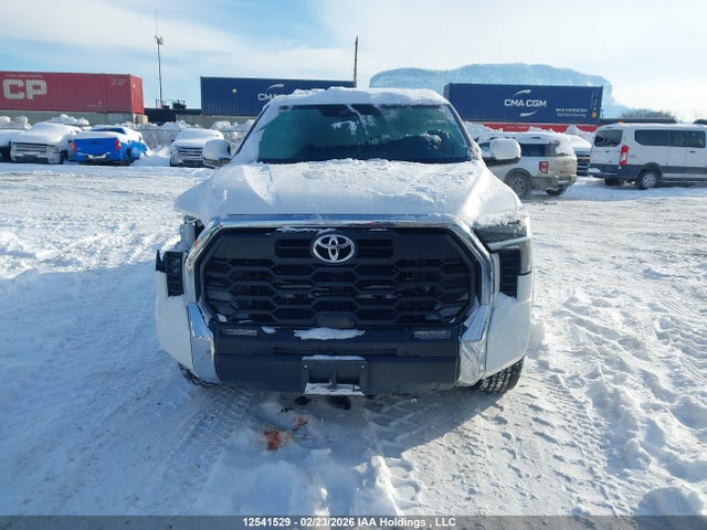 12541529 :رقم المزاد ، 5TFLA5DB6RX219973 vin ، 2024 Toyota Tundra Crewmax Sr/crewmax Sr5 مزاد بيع