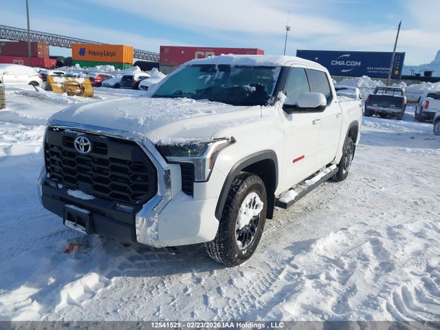 12541529 :رقم المزاد ، 5TFLA5DB6RX219973 vin ، 2024 Toyota Tundra Crewmax Sr/crewmax Sr5 مزاد بيع