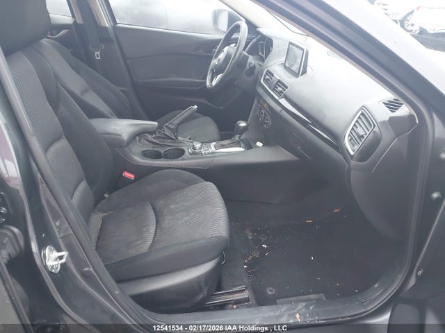 JM1BM1V78E1112166 Mazda Mazda3 Gs-sky