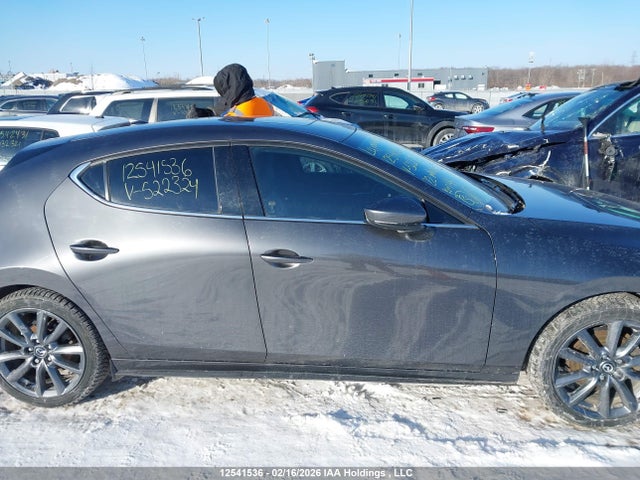JM1BPBML7N1522324 Mazda 3 Premium