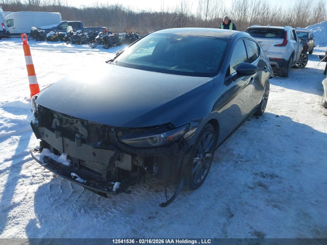 JM1BPBML7N1522324 Mazda 3 Premium