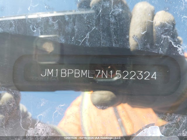JM1BPBML7N1522324 Mazda 3 Premium