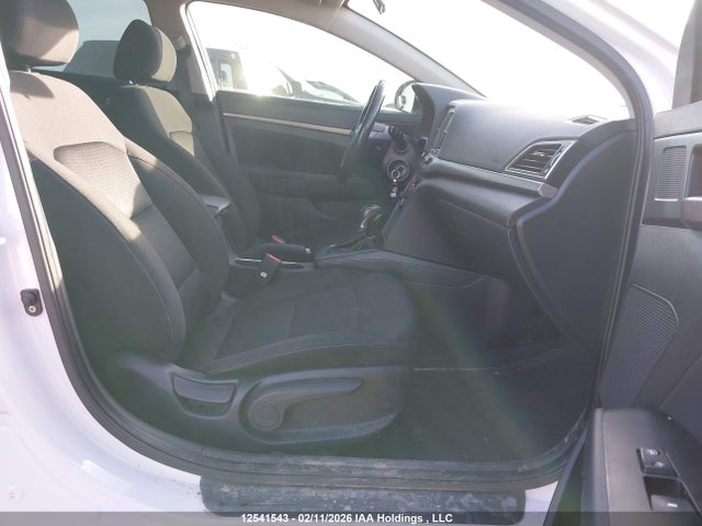 KMHD84LF6JU577574 Hyundai ELANTRA GL