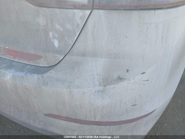 KMHD84LF6JU577574 Hyundai ELANTRA GL