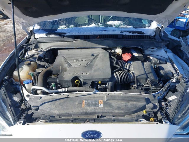12541558 :رقم المزاد ، 3FA6P0VP3HR192303 vin ، 2017 Ford Fusion Sport مزاد بيع