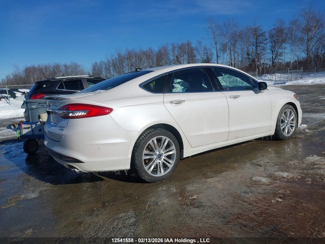 12541558 :رقم المزاد ، 3FA6P0VP3HR192303 vin ، 2017 Ford Fusion Sport مزاد بيع