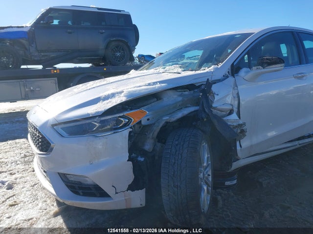 12541558 :رقم المزاد ، 3FA6P0VP3HR192303 vin ، 2017 Ford Fusion Sport مزاد بيع