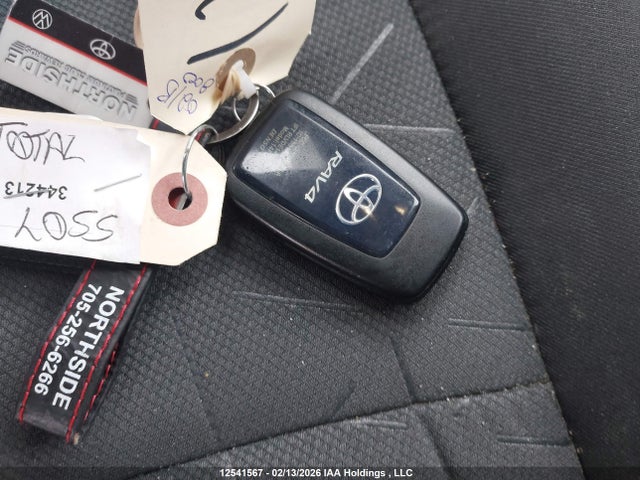 2T3R1RFV3SC572904 Toyota RAV4