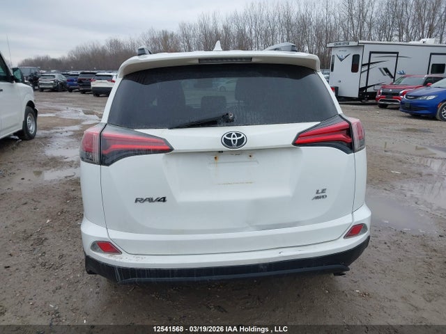 2T3BFREVXHW679542 Toyota RAV4 LE