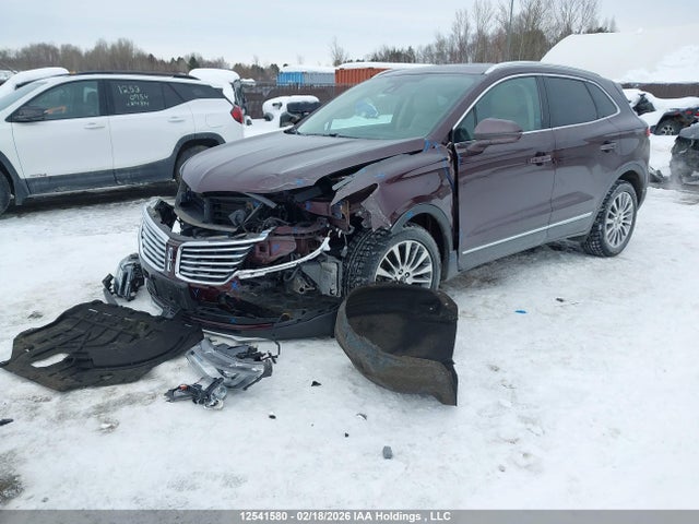 Lincoln Mkc Reserve 2017 5LMCJ3D92HUL71257 Image 2