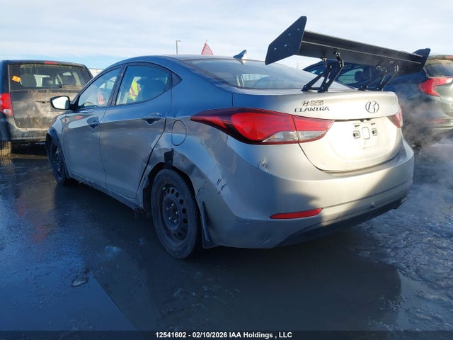 KMHDH4AH6FU390475 Hyundai Elantra Gls