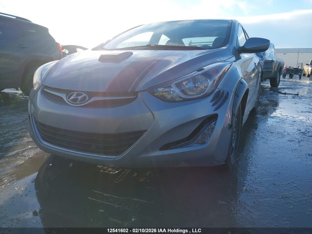 KMHDH4AH6FU390475 Hyundai Elantra Gls