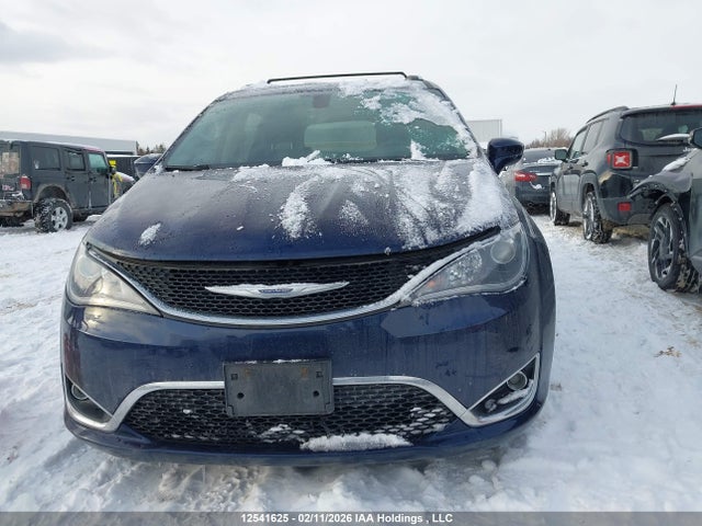 Aukcja sprzedaży 2017 Chrysler Pacifica Touring L Plus, vin: 2C4RC1EG8HR798212, numer aukcji: 12541625