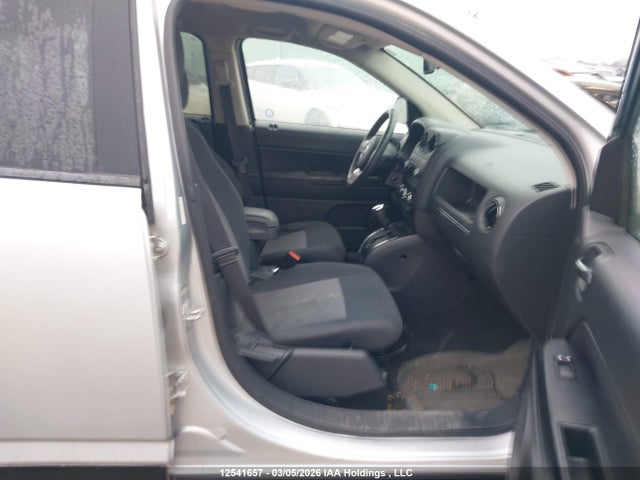2011 Jeep Compass მანქანა იყიდება აუქციონზე, vin: 1J4NF4FBXBD243776, აუქციონის ნომერი: 12541657