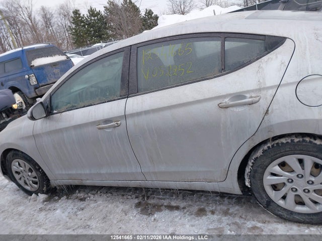 Aukcja sprzedaży 2017 Hyundai Elantra, vin: 5NPD74LF6HH052252, numer aukcji: 12541665