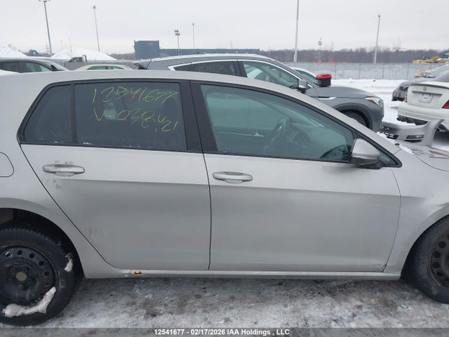 3VW217AU6HM038421 Volkswagen Golf