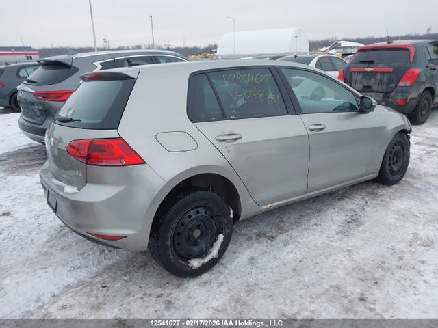3VW217AU6HM038421 Volkswagen Golf